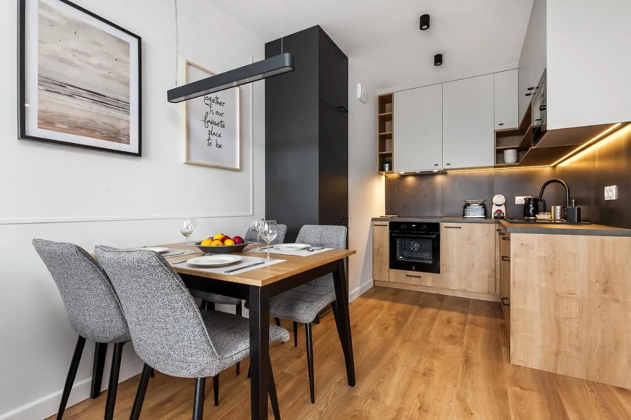 Spektrum Tower Apartments By Happy Stay Γκντανσκ